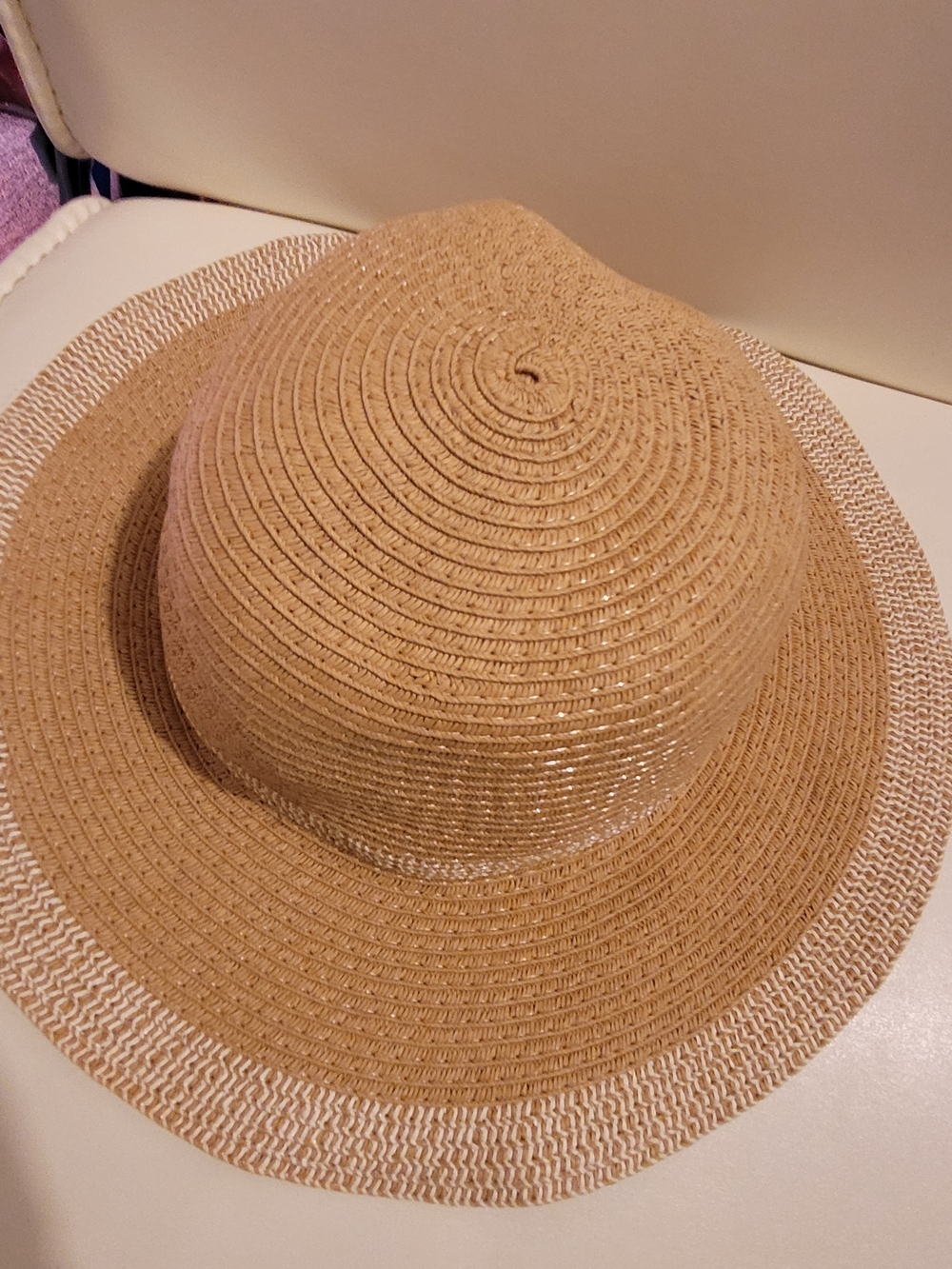 Women's Wide-Brim Straw Sun Hat in Tan with White Trim